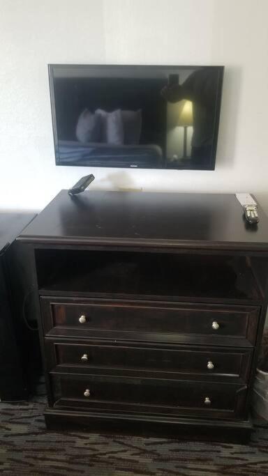 Hotel 2 Queen Beds Hotel Room 222 Wi-Fi Hot Tub Booking ستيلووتر المظهر الخارجي الصورة